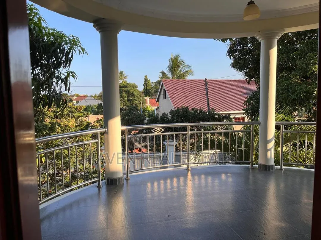4bdrm House in Kunduchi for rent