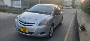 Toyota IST 2010 Silver
