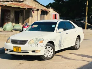 Toyota Mark II 2002 White