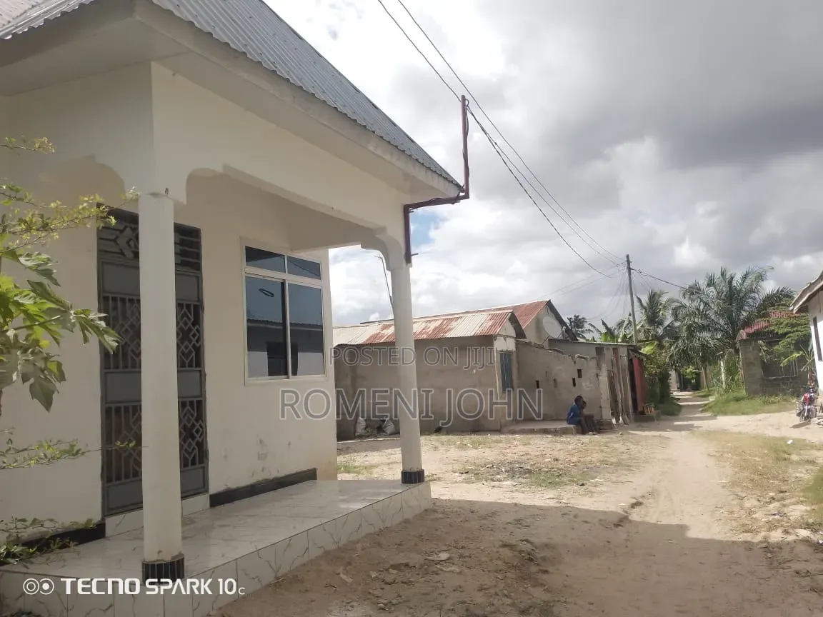 3bdrm House in Tanzania, Ukonga for rent
