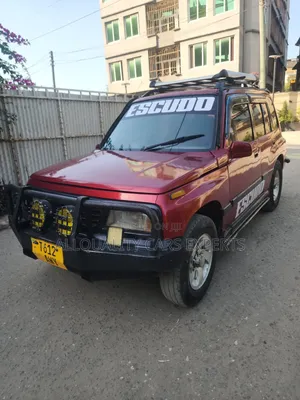Suzuki Escudo 1998