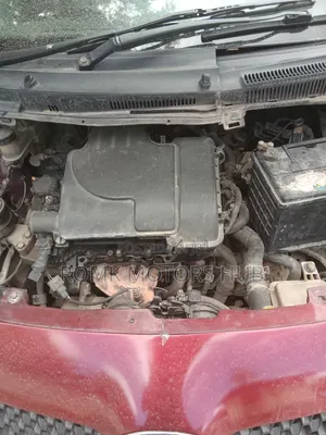 Toyota Vitz 2006 Maroon
