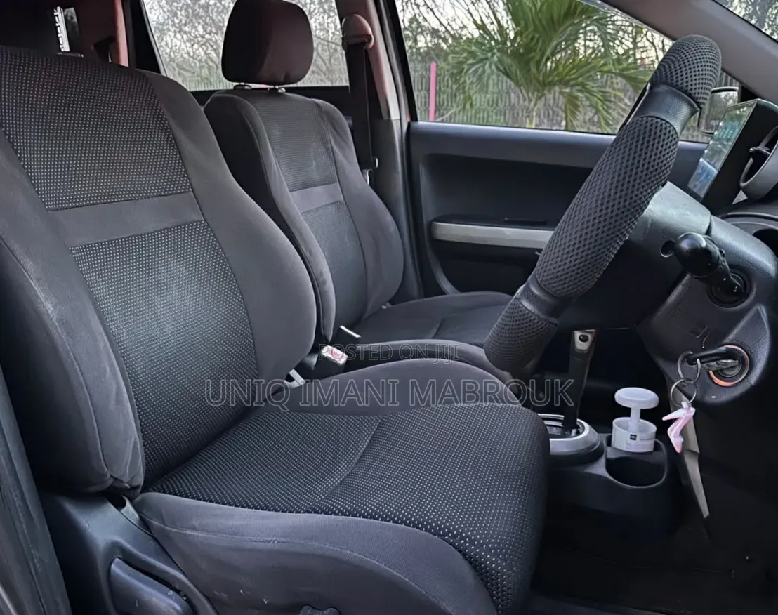 Toyota IST 2005 Gray
