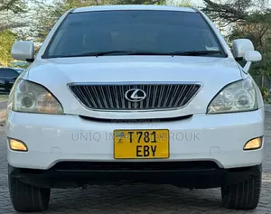 Toyota Harrier 2005 White
