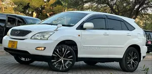 Toyota Harrier 2005 White