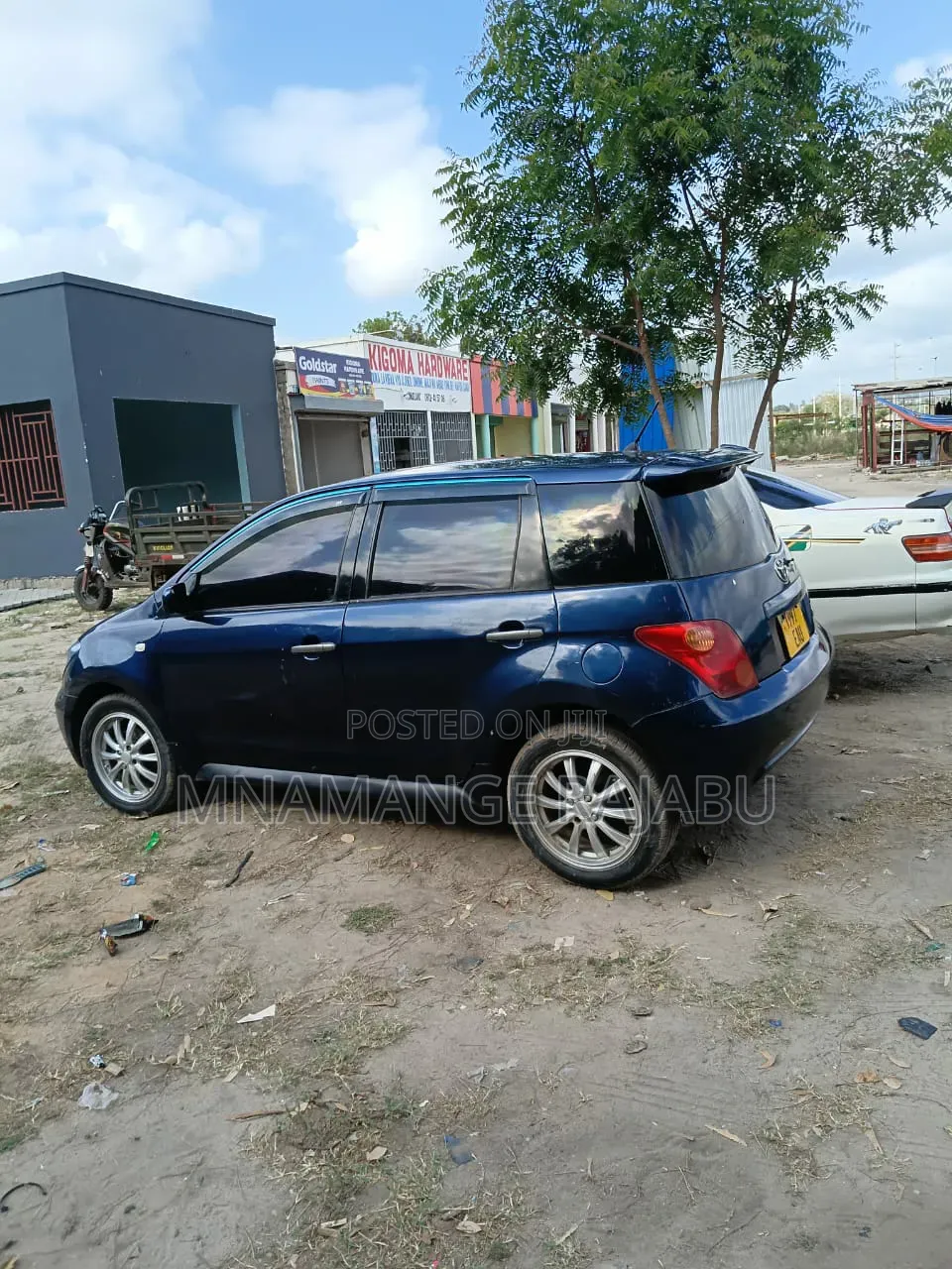Toyota IST 2005 Blue