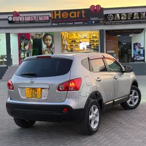 Nissan Dualis 2008 Gold
