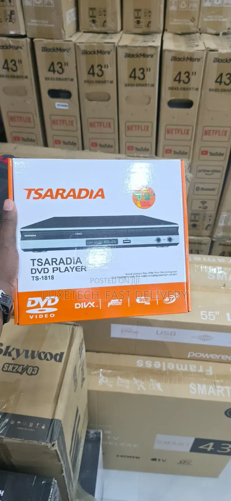 Tsaradia DVD Player – Bluetooth, USB Port, Karaoke Mic Inputs, DivX