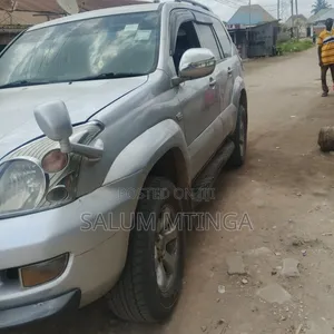 Toyota Land Cruiser Prado 2005 Silver