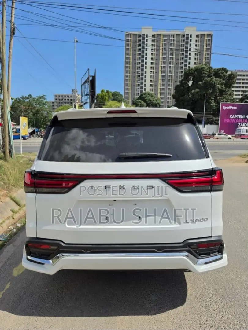 New Lexus LX 600 2024 White