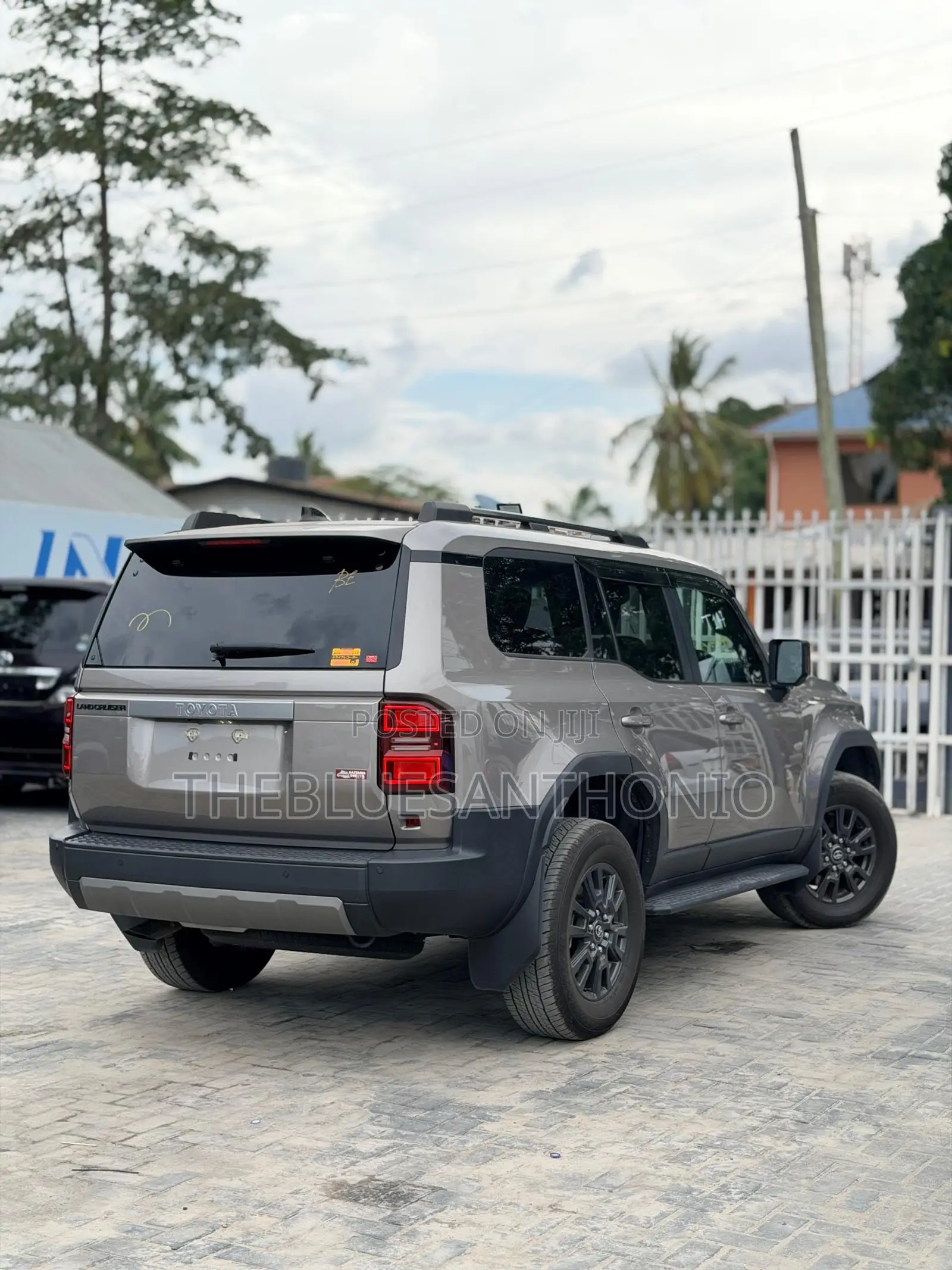 Toyota Land Cruiser LC250 2025 Gray