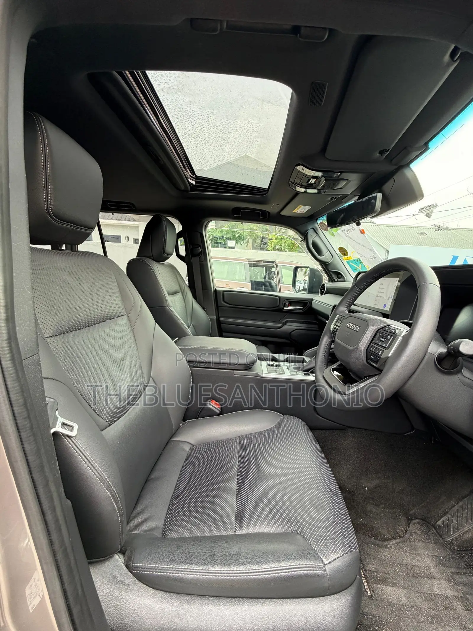 Toyota Land Cruiser LC250 2025 Gray