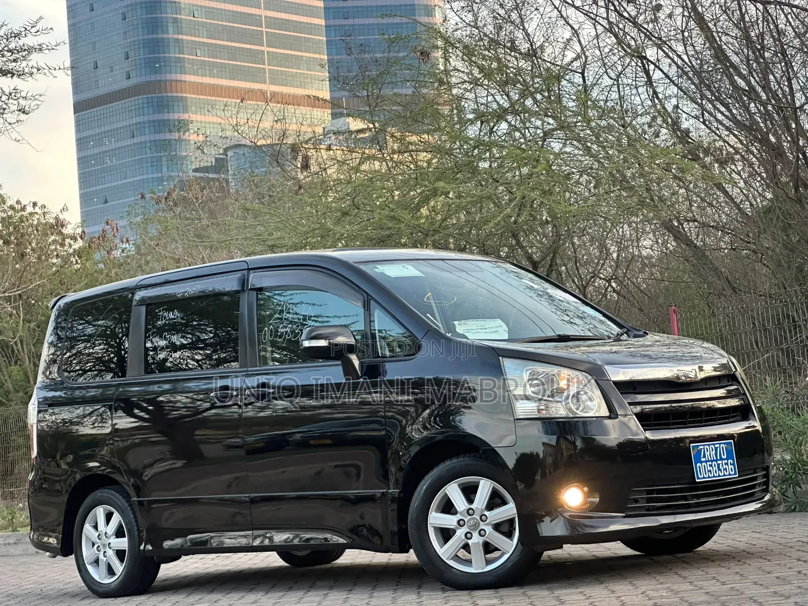 Toyota Noah 2008 Black