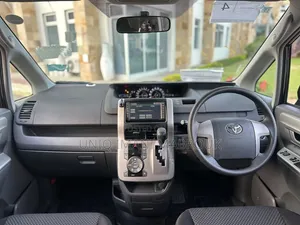 Toyota Noah 2008 Black