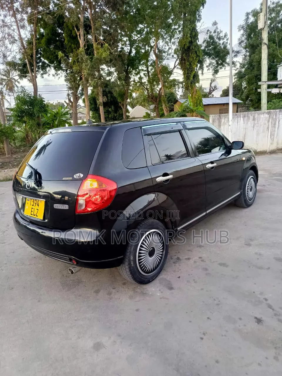 Mazda Verisa 2006 Black