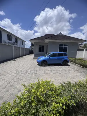 3bdrm House in Kkkkt Church, Kijitonyama for sale