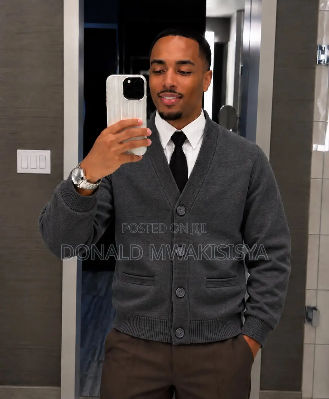 Executive Cardigan v-Neck
