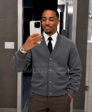 Executive Cardigan v-Neck