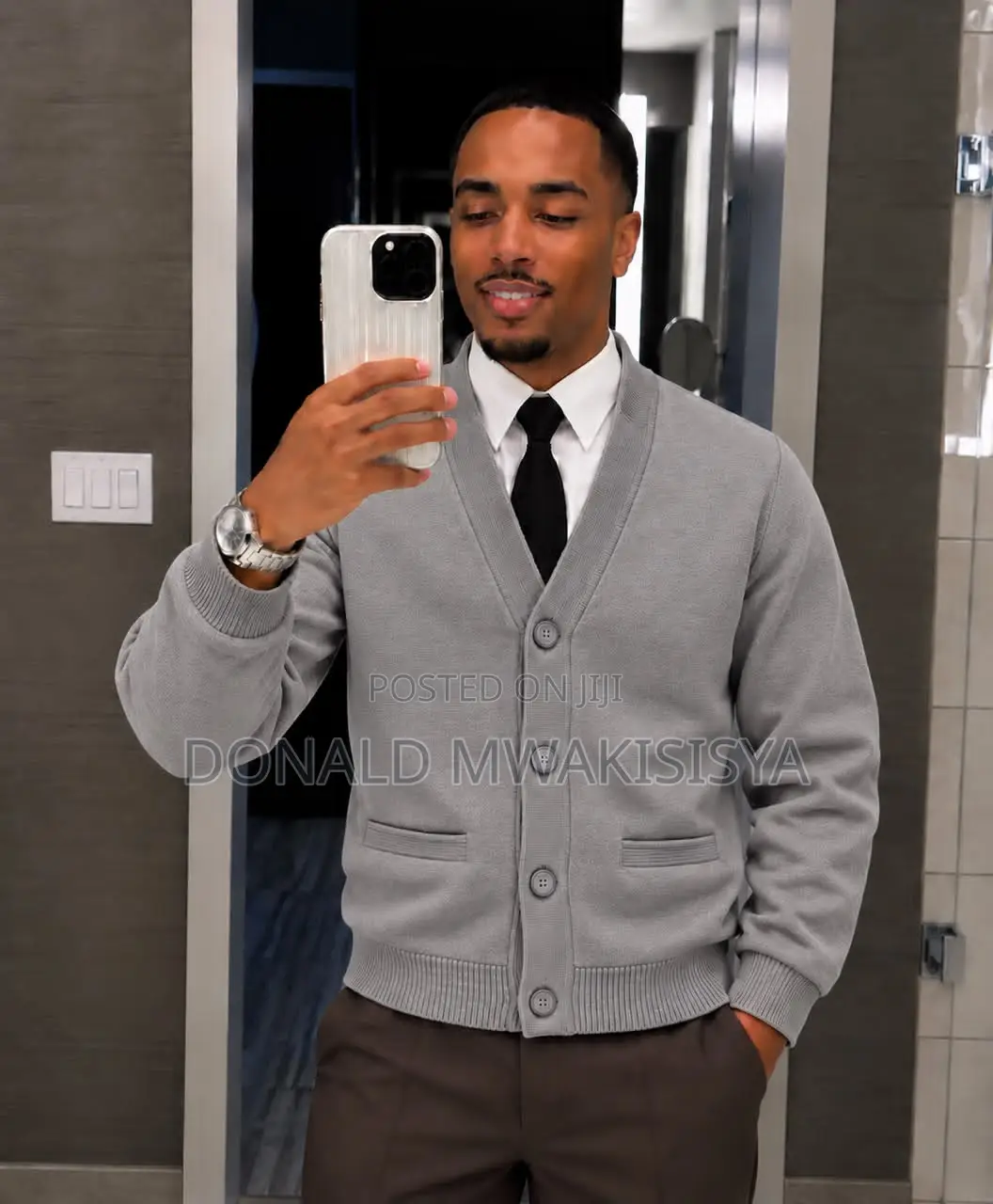Executive Cardigan v-Neck
