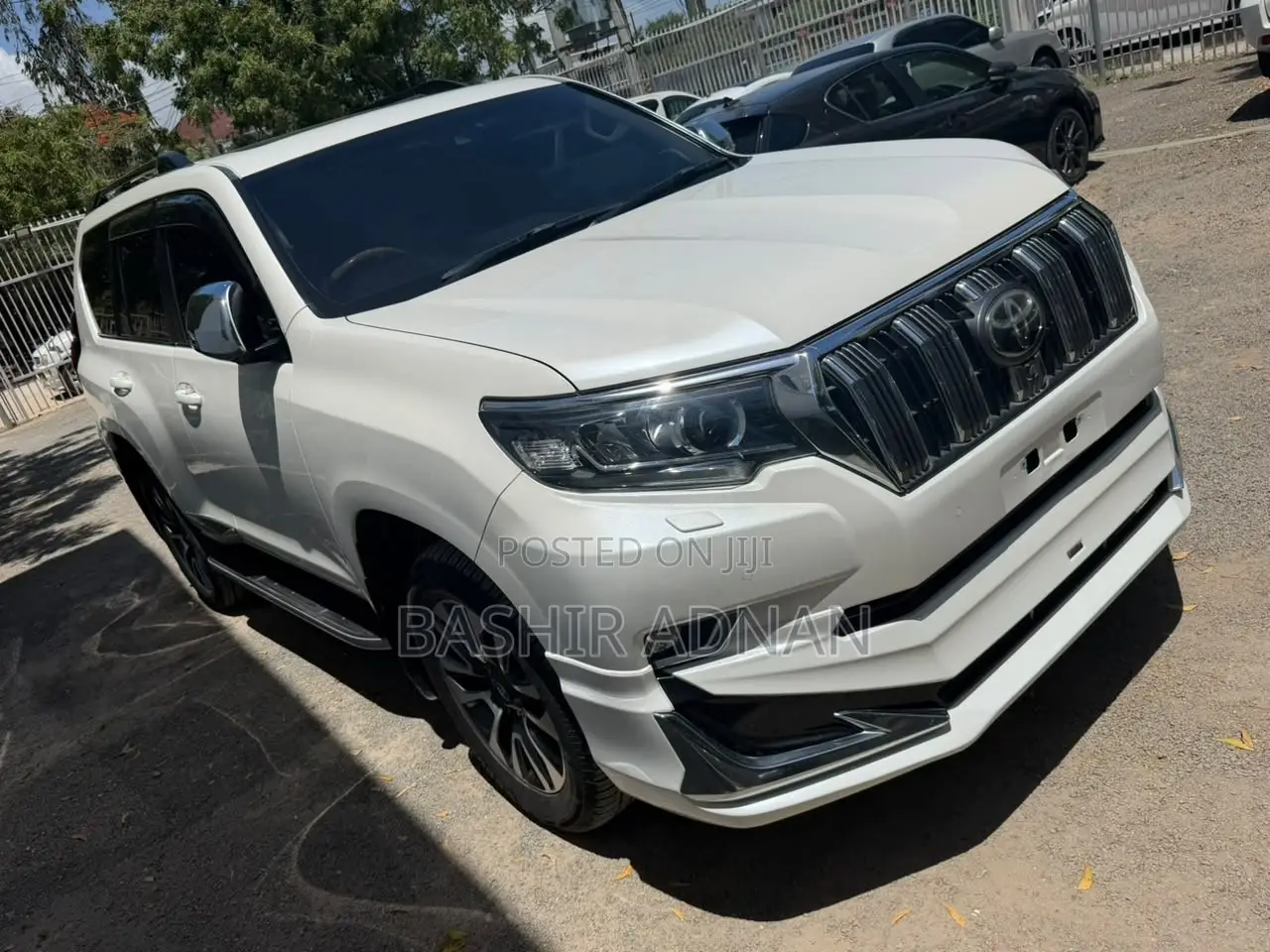Toyota Land Cruiser Prado 2.8 2023 White