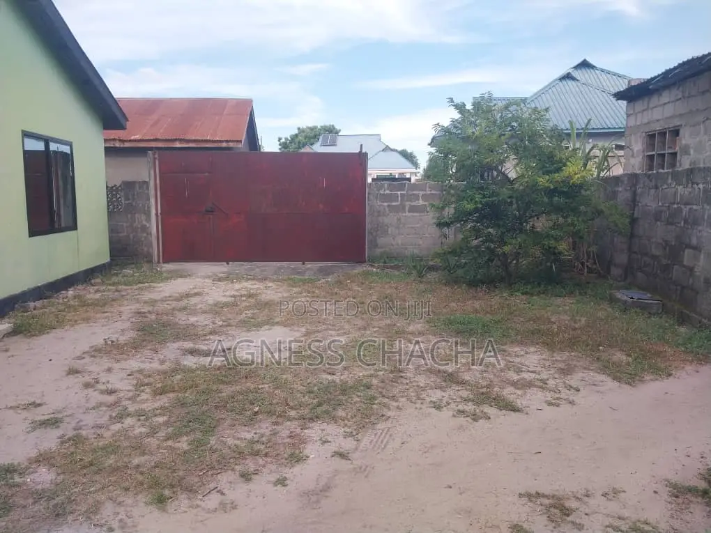 Plot and House for Sale