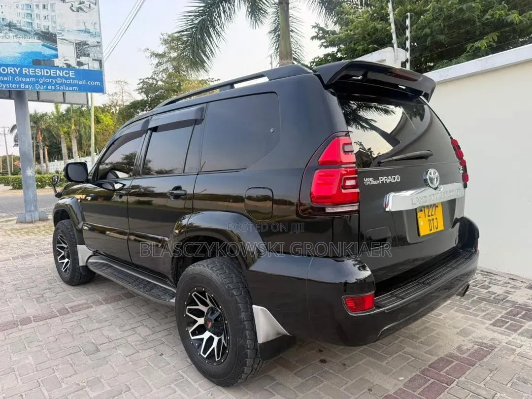 Toyota Land Cruiser Prado 4.0 Petrol TX 2005 Black