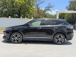 Toyota Harrier Progress Metal & Leather 2016 Black
