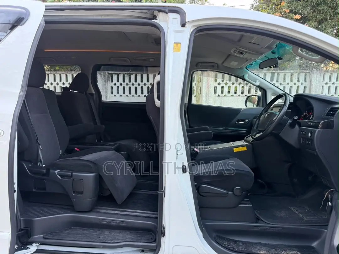 Toyota Vellfire 2012 White