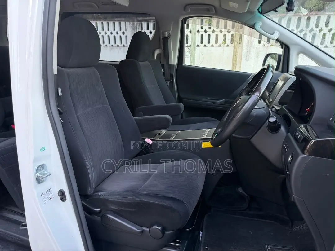 Toyota Vellfire 2012 White