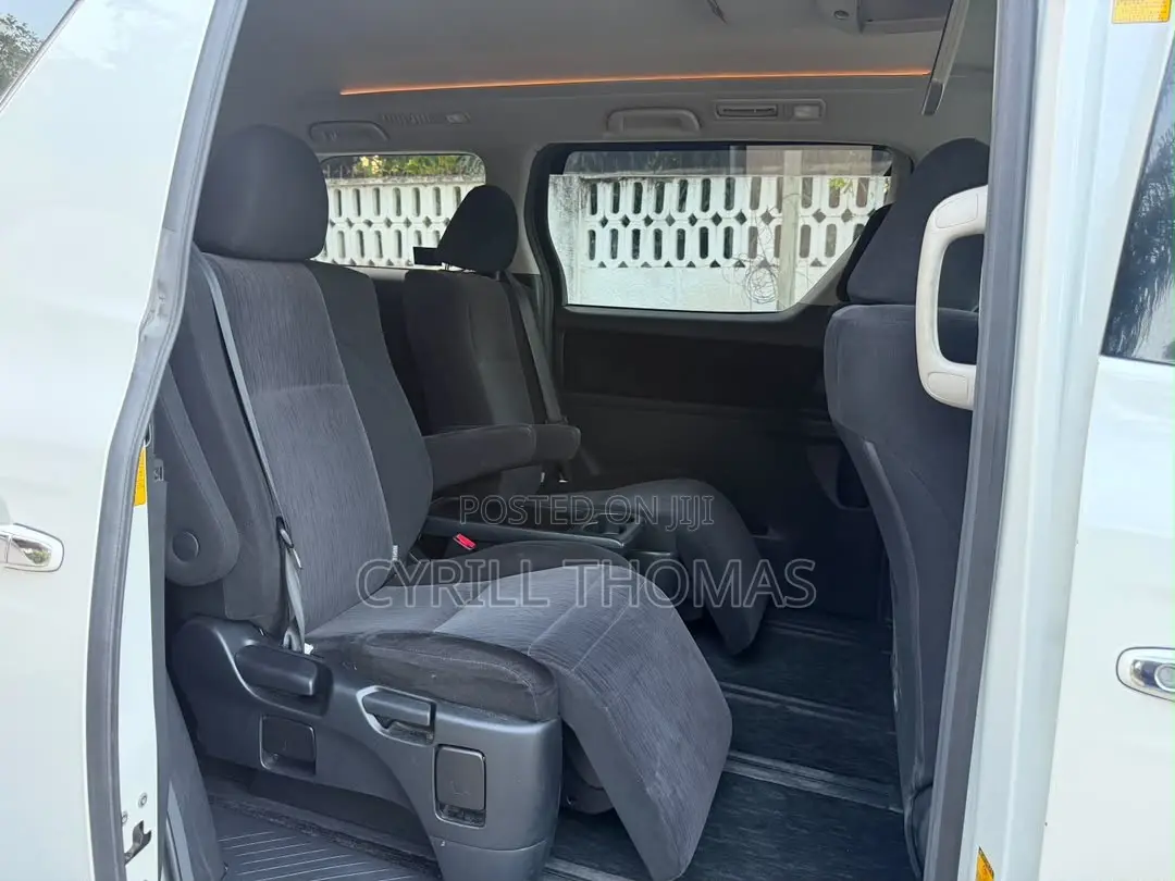 Toyota Vellfire 2012 White