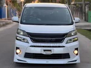 Toyota Vellfire 2012 White