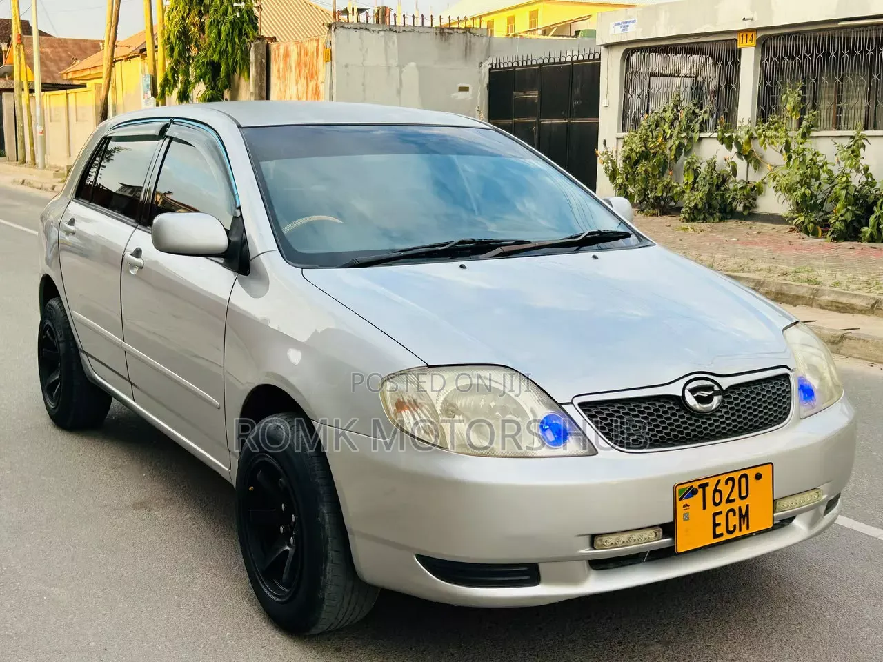 Toyota Corolla RunX 2005 Silver
