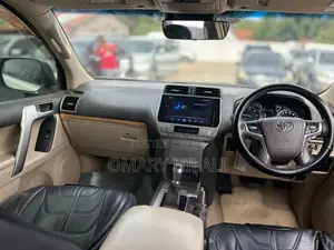 Toyota Land Cruiser Prado 2020 Pearl