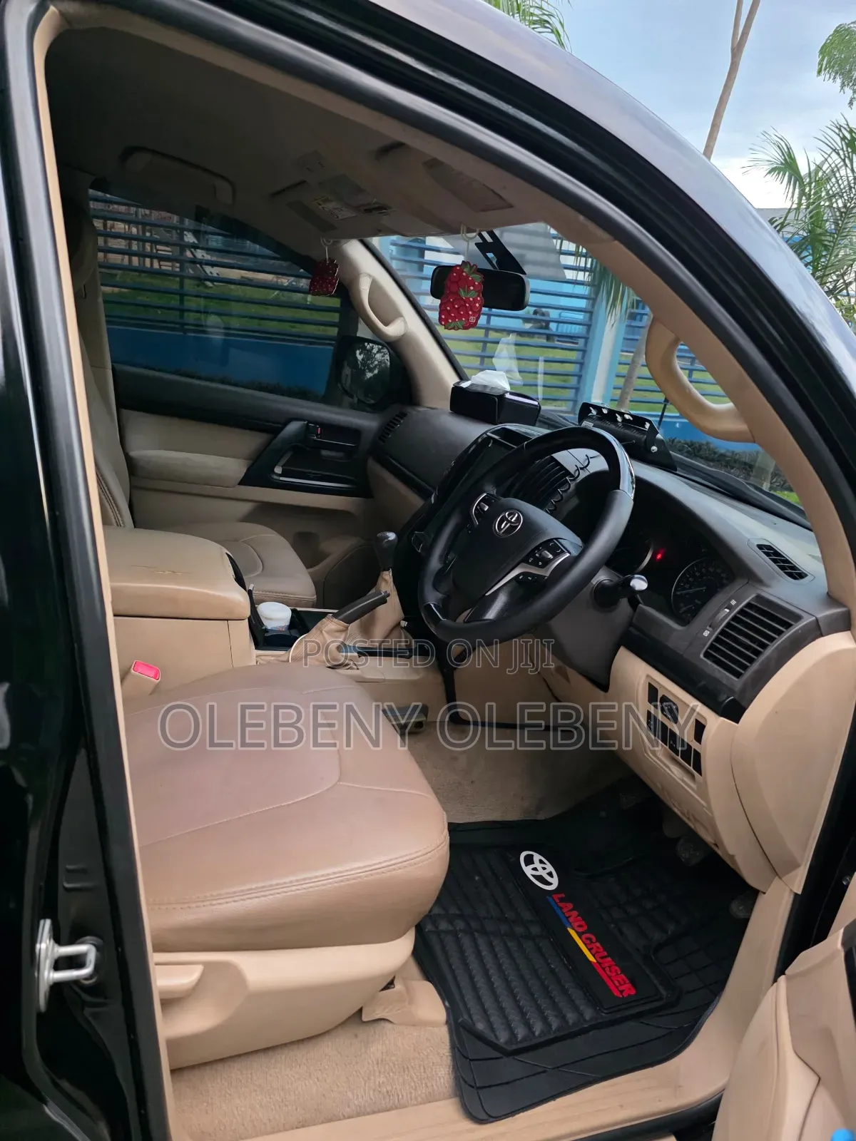 Toyota Land Cruiser 4.5 V8 DSL 2014 Black