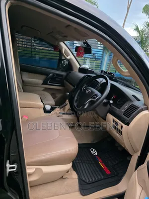 Toyota Land Cruiser 4.5 V8 DSL 2014 Black