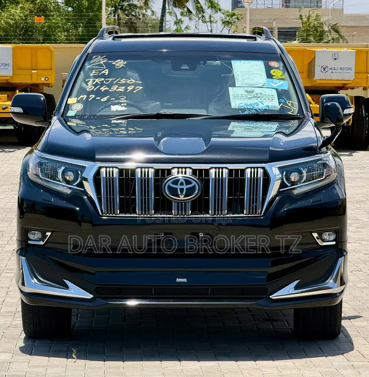 Toyota Land Cruiser Prado 2022 Black