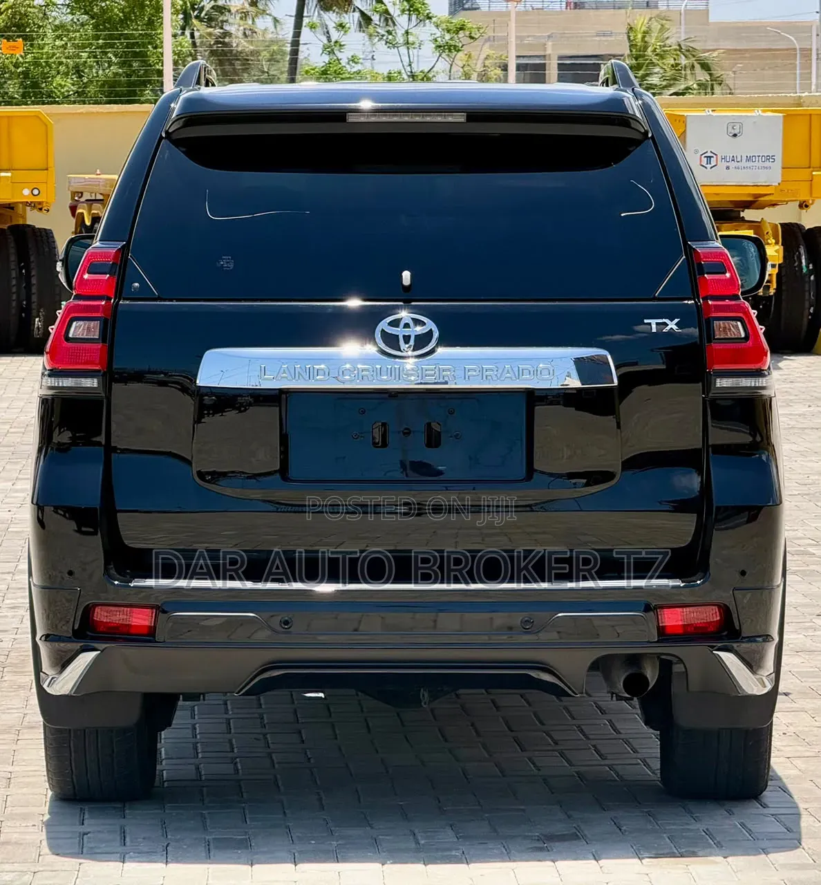 Toyota Land Cruiser Prado 2022 Black