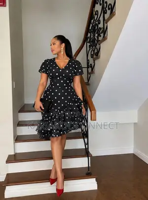 Chic Polka Dot Ruffle Dress