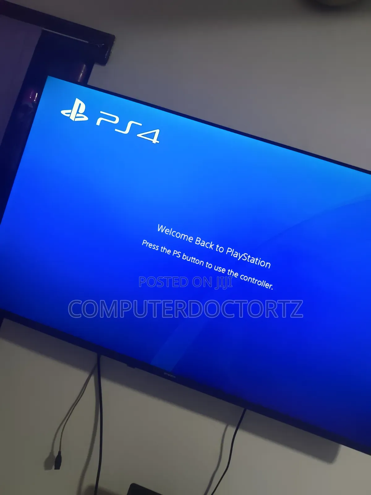 PS4 Slim - Chipped
861GB Storage
Ina Games 9 Ndani