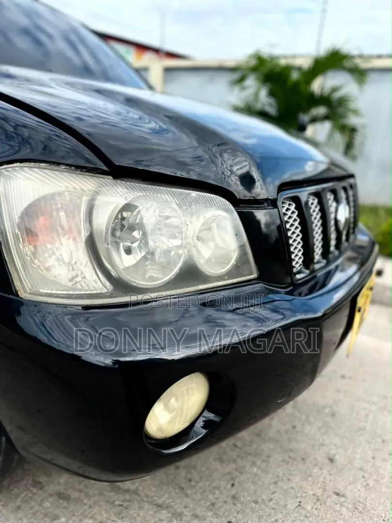 Toyota Kluger 2004 Black