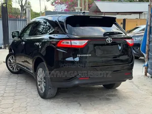 Toyota Harrier 2.0 2017 Teal