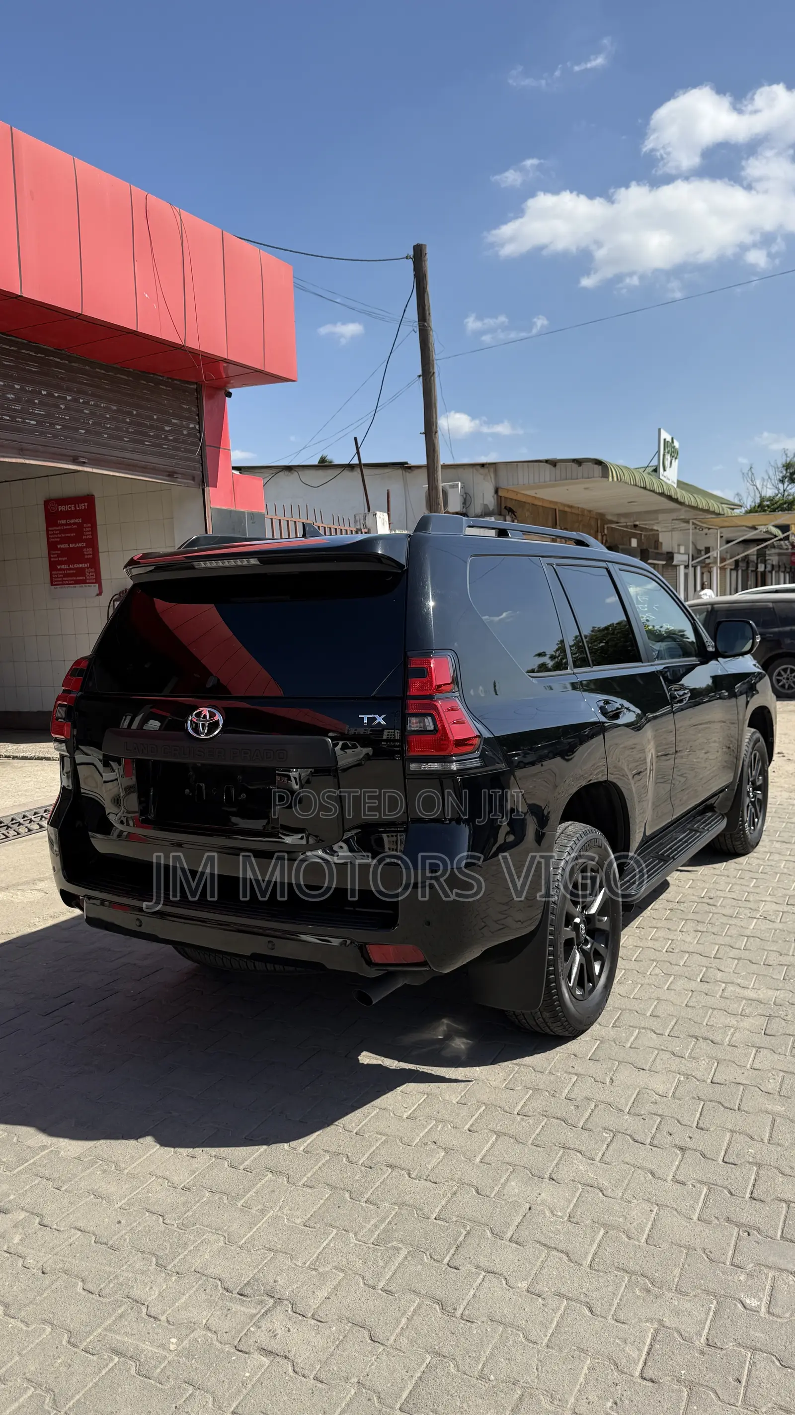 Toyota Land Cruiser Prado 2023 Black