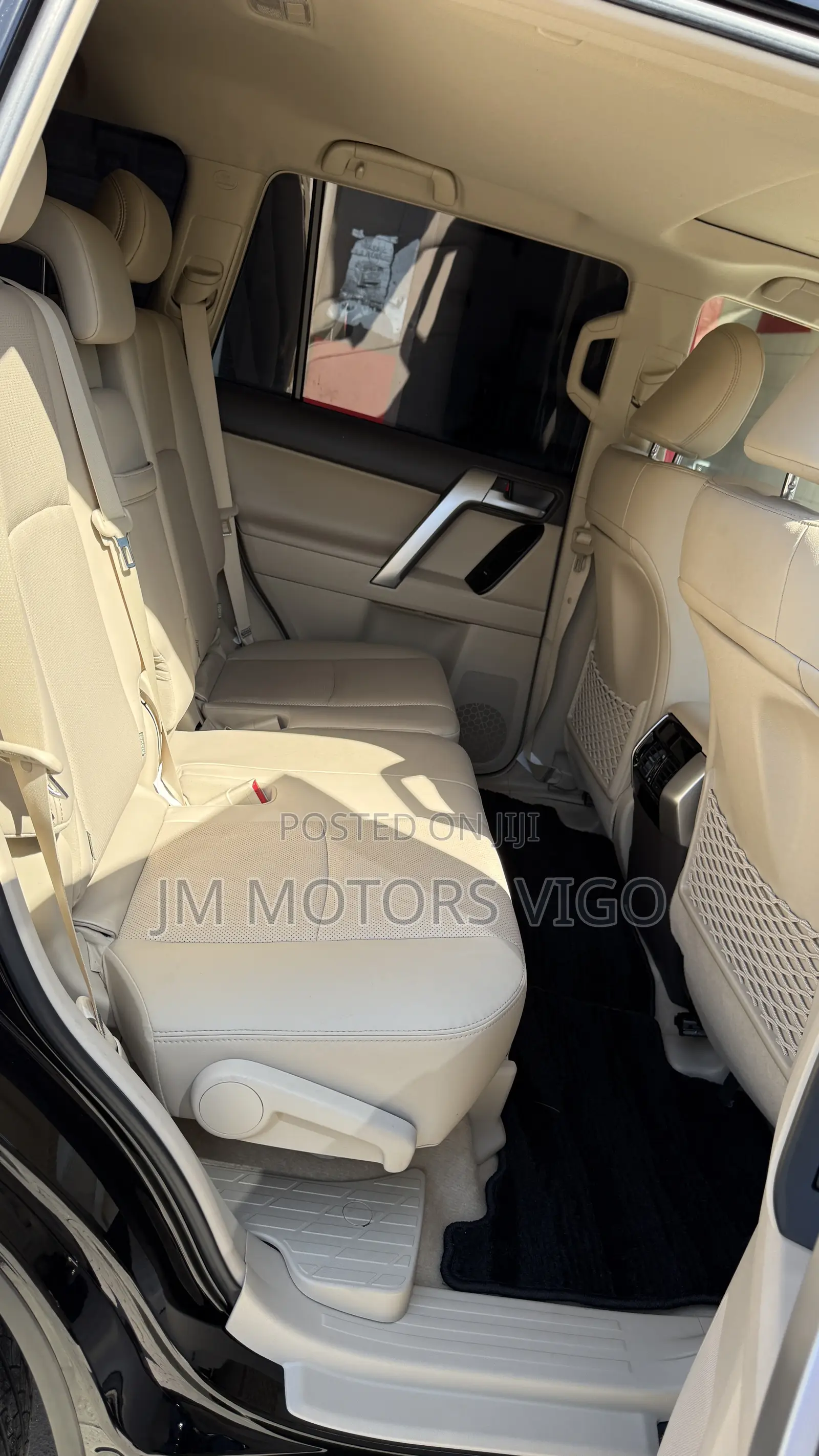 Toyota Land Cruiser Prado 2023 Black