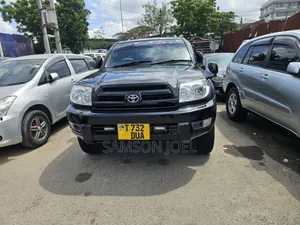Toyota Hilux Surf 2006 Black