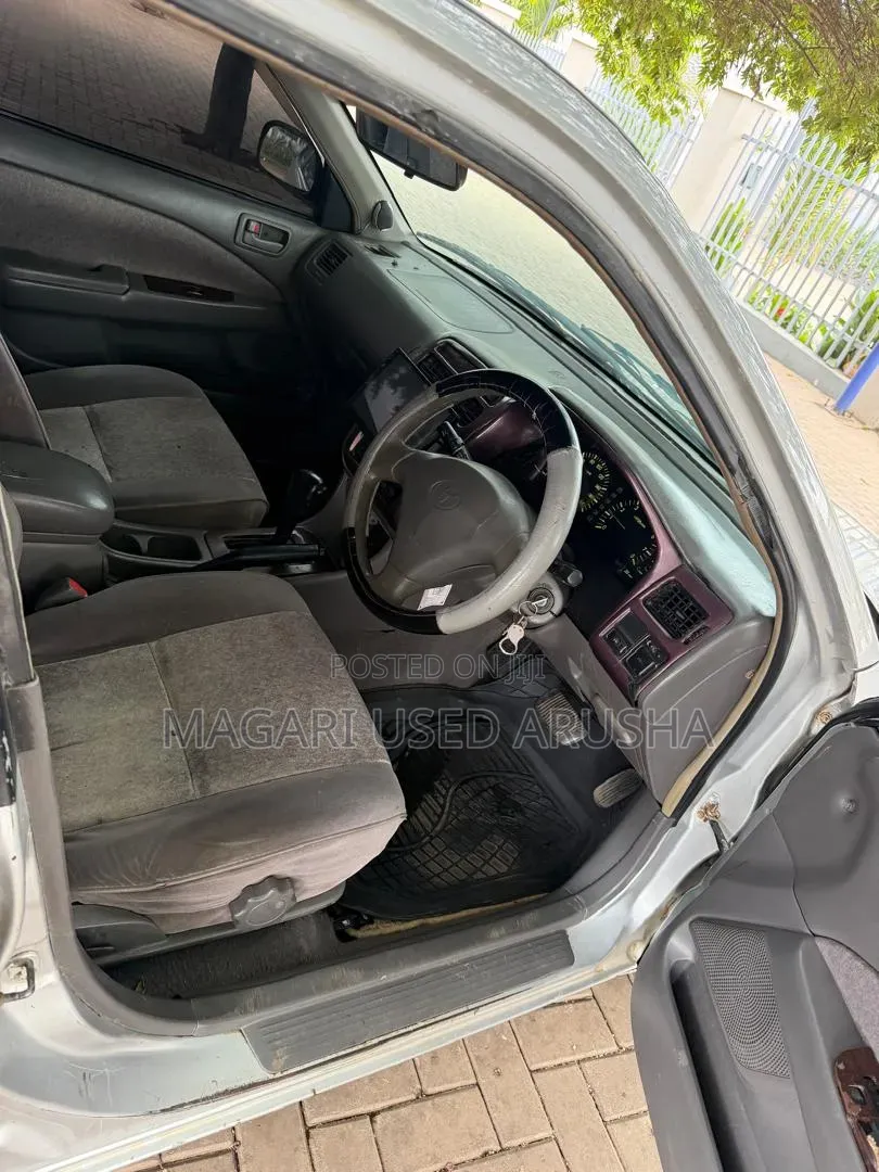 Toyota Corona Premio 2001 Silver