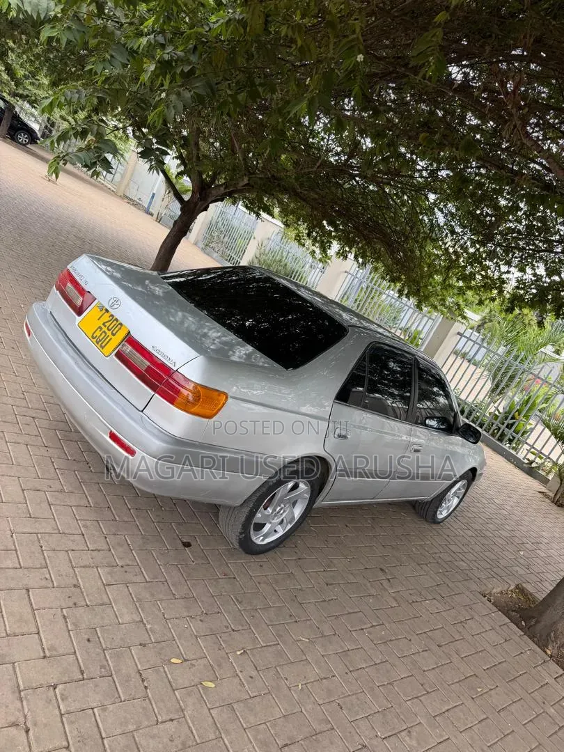 Toyota Corona Premio 2001 Silver