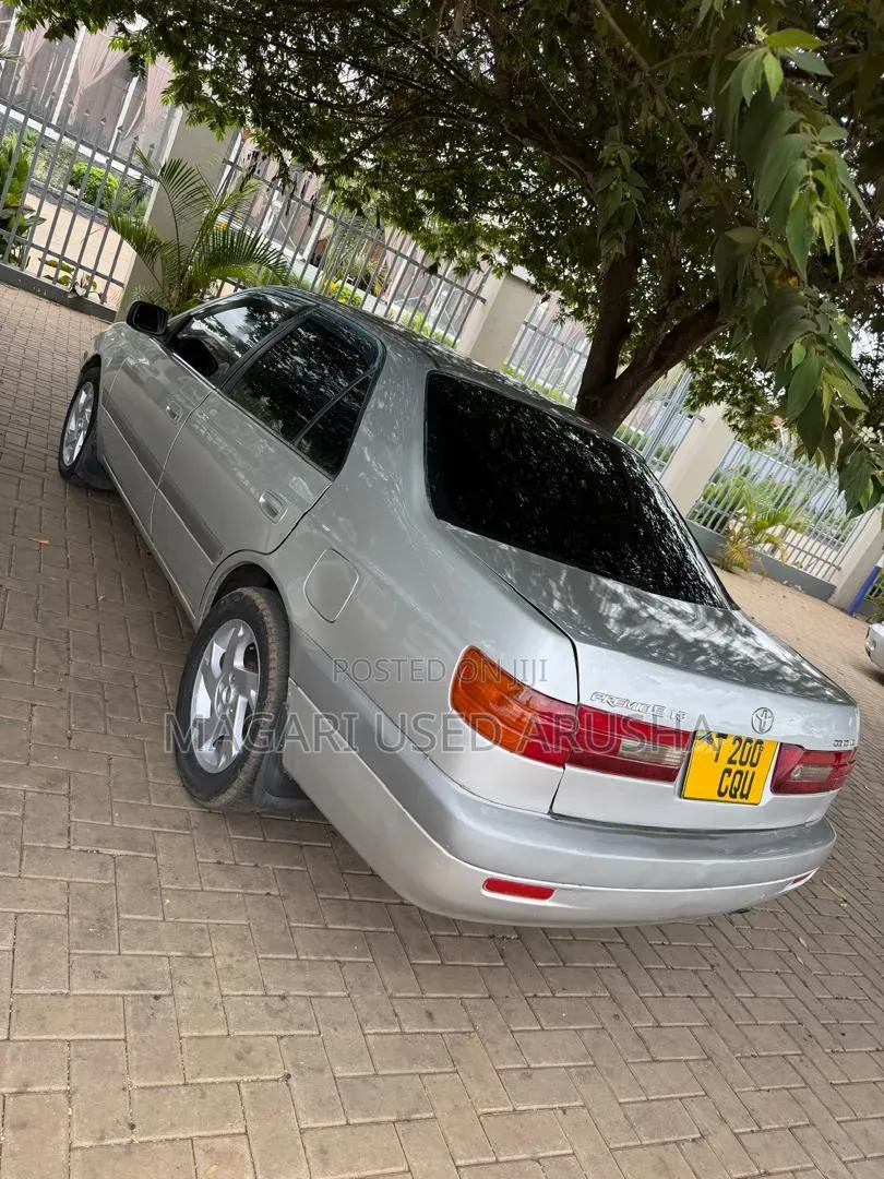 Toyota Corona Premio 2001 Silver