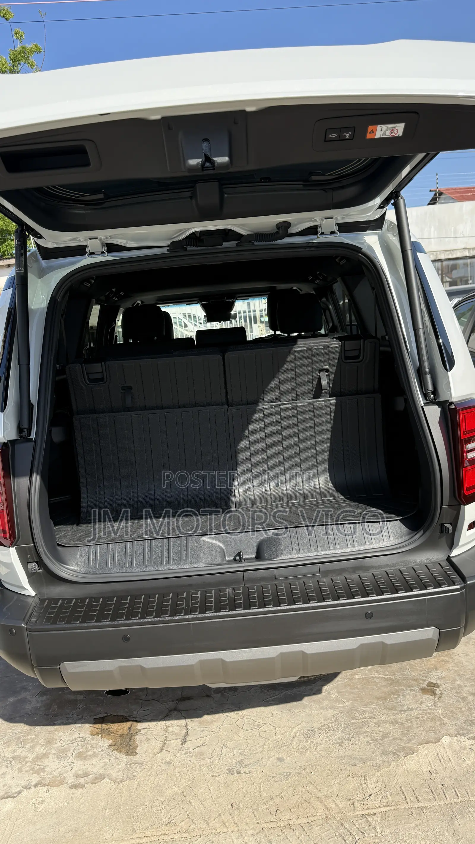Toyota Land Cruiser Prado 2025 Pearl