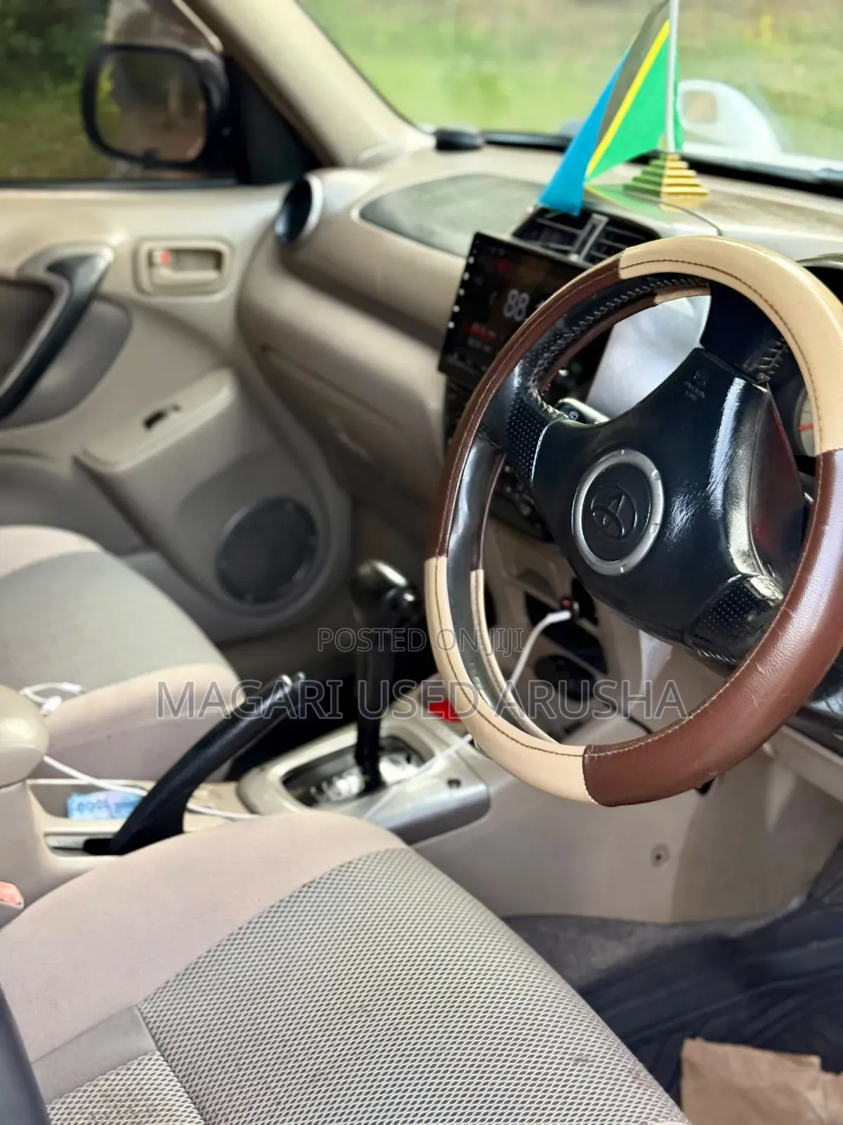 Toyota RAV4 2004 White