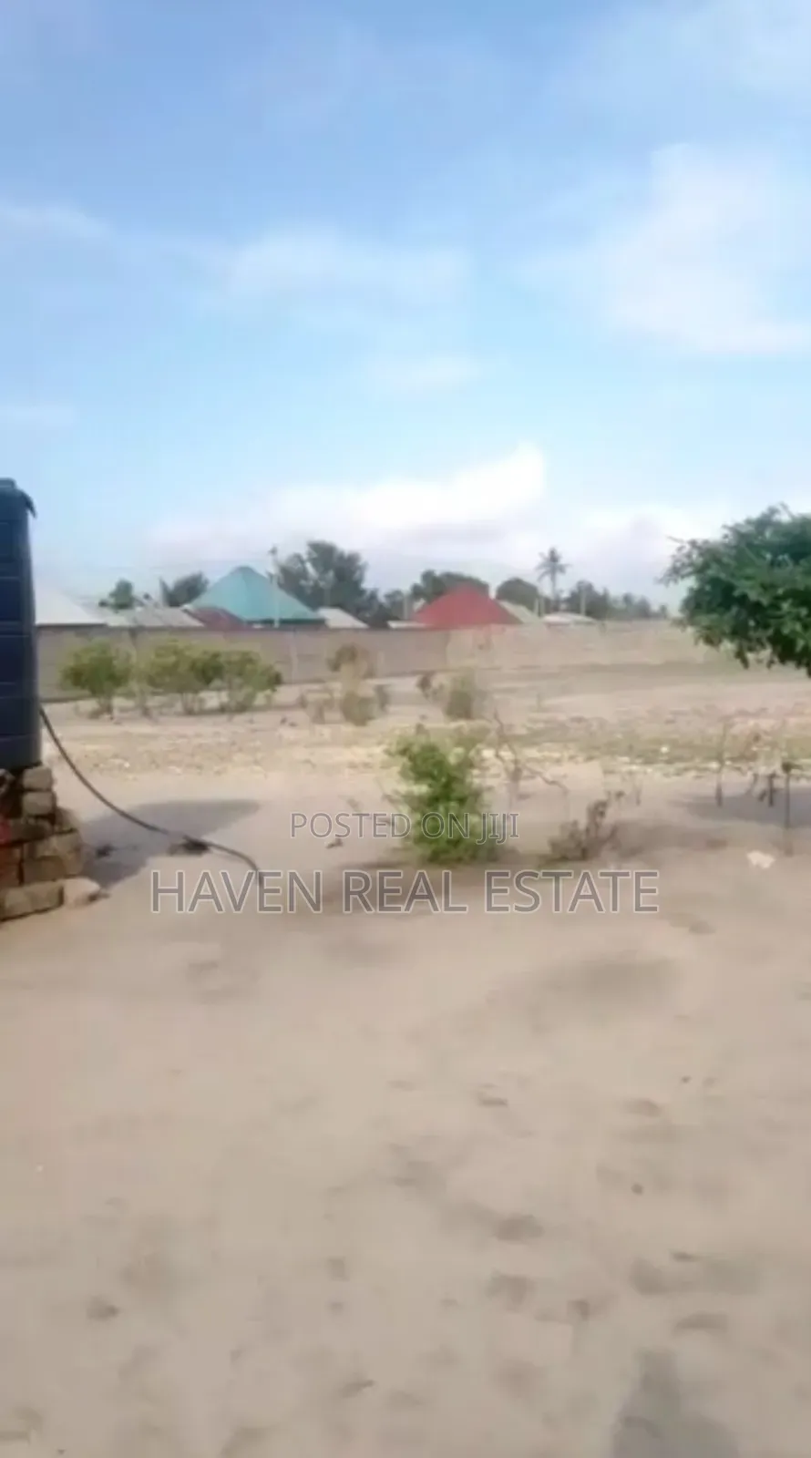 Yard Inauzwa Kigamboni Vijibweni
